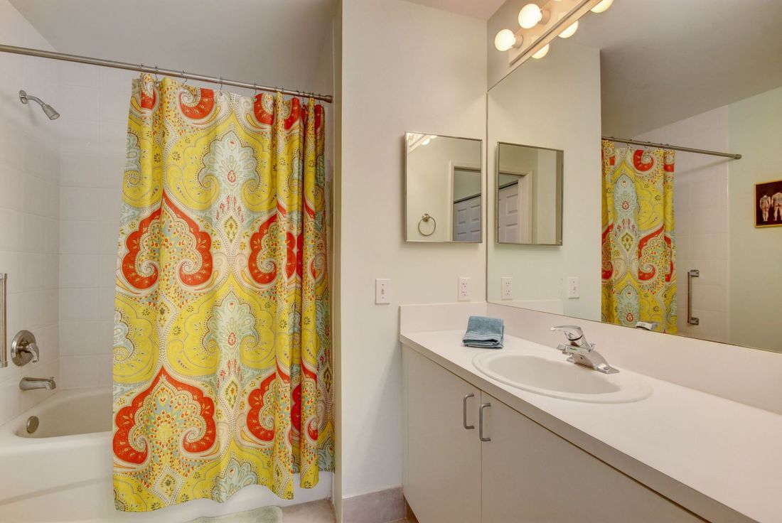 22-untitled-128_orig