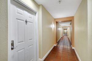 1-web-or-mls-Apartment (1)