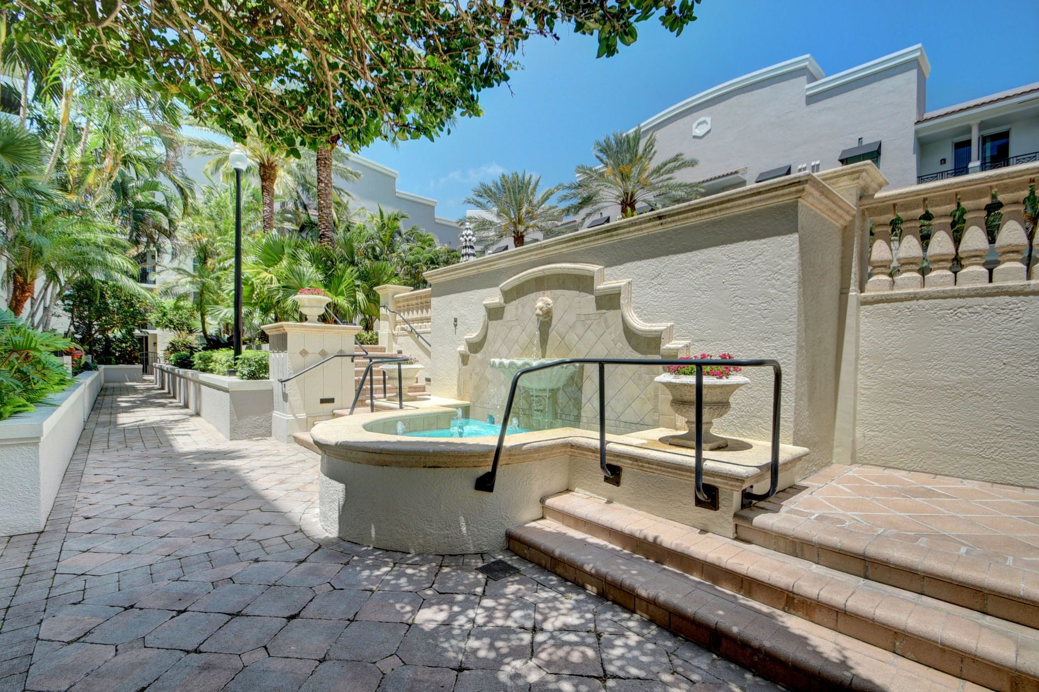 52-web-or-mls-The Prado (19)