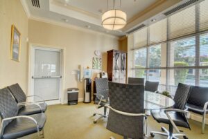 53-web-or-mls-The Prado (20)