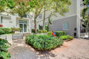 59-web-or-mls-The Prado (26)